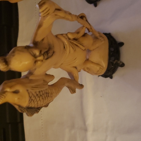 Japanese Statues - Picture 2 of 4